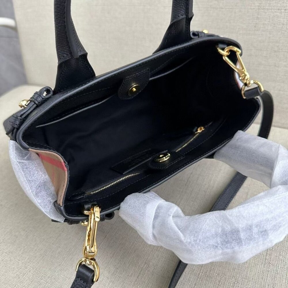 Burberry Baby Banner - Picture 7 of 8